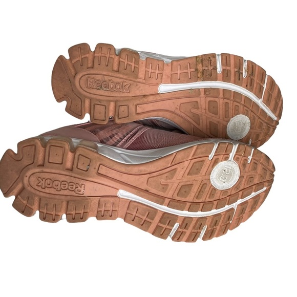Reebok Woman’s Pink Dashride Running Shoes Size 7 - Picture 7 of 10